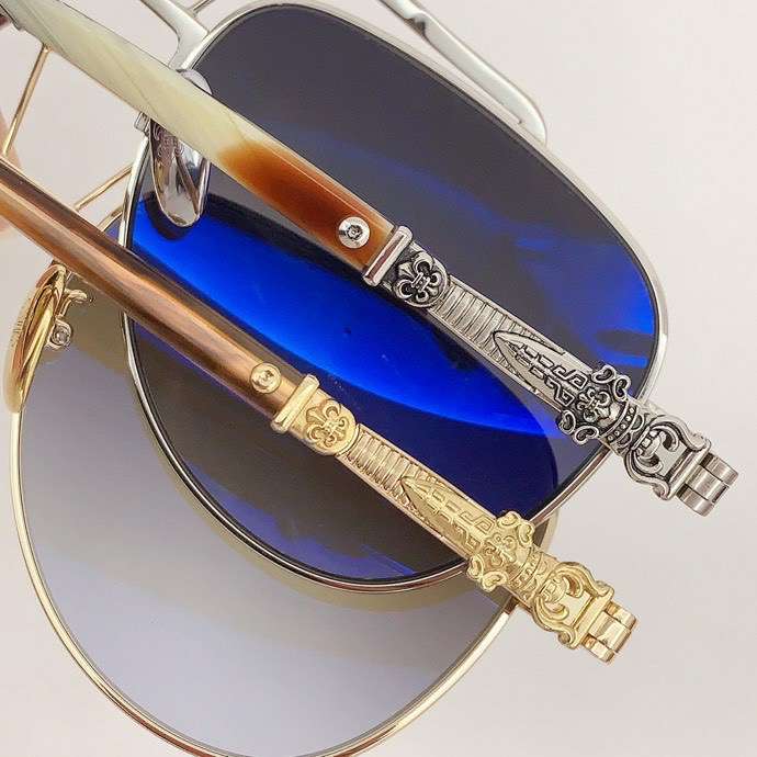 Picture of Chrome Hearts Sunglasses _SKUfw51889553fw